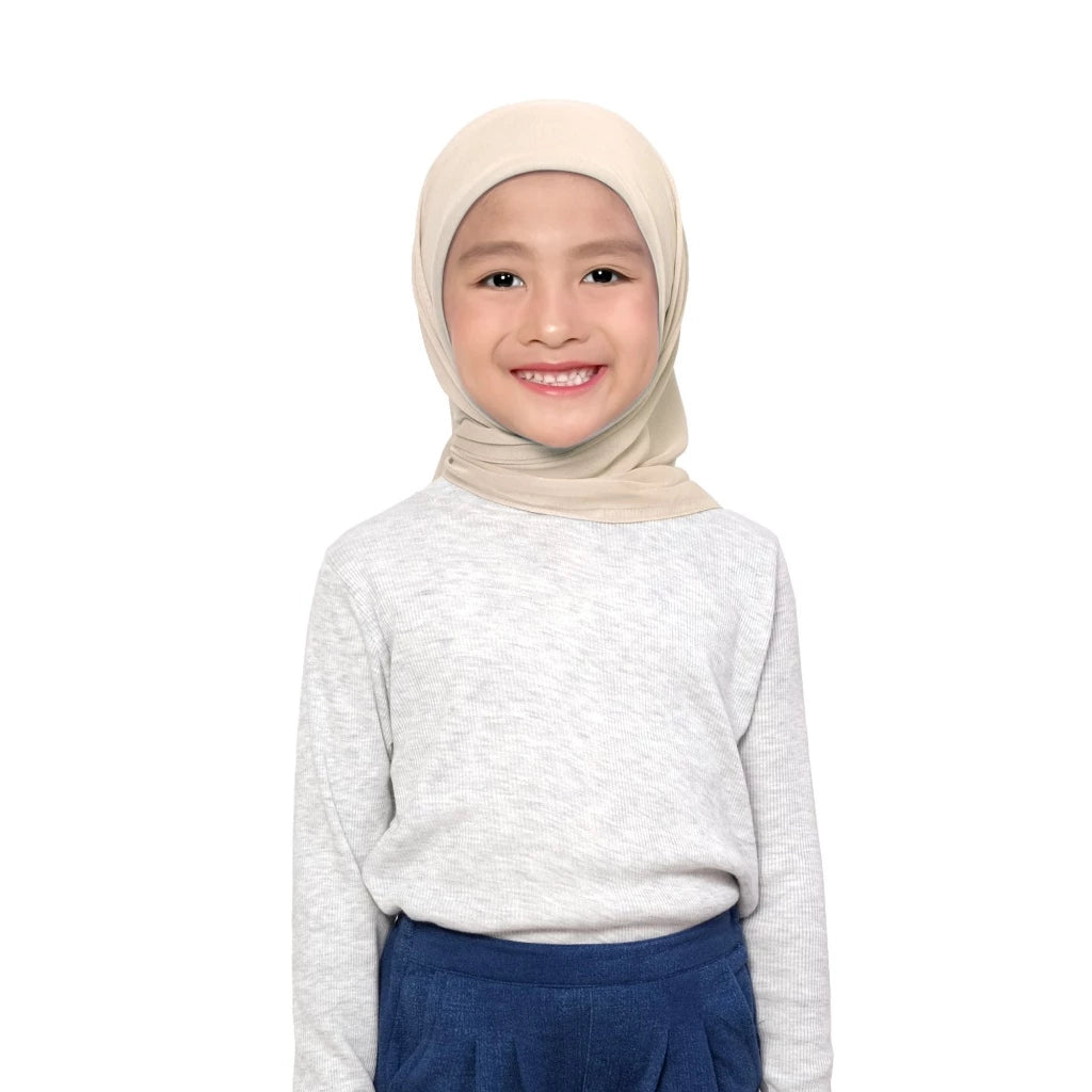 PREORDER D'odette - Eunmi Square Hijab Beige