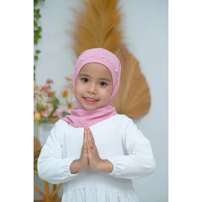 PREORDER Yazzren Hijab - Malay Mutiara Segitiga