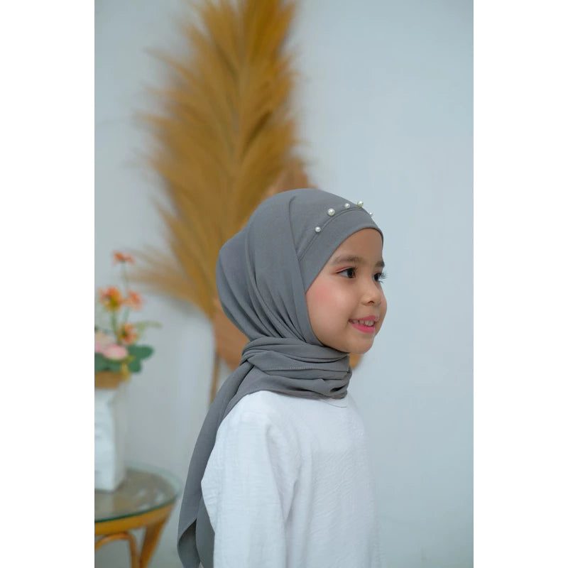 PREORDER Yazzren Hijab - Malay Mutiara Segitiga