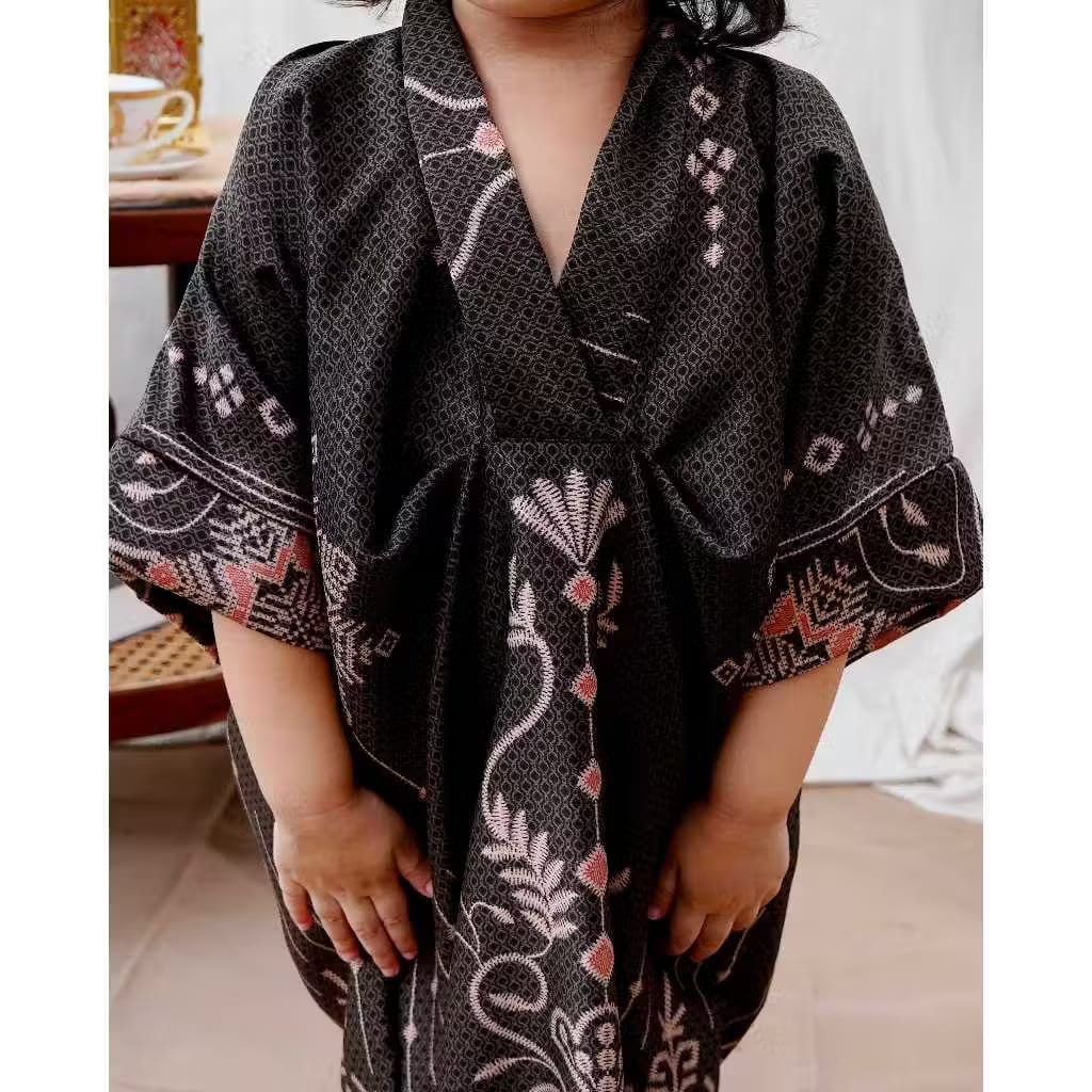 PREORDER C2W - Batik Abaya Kids