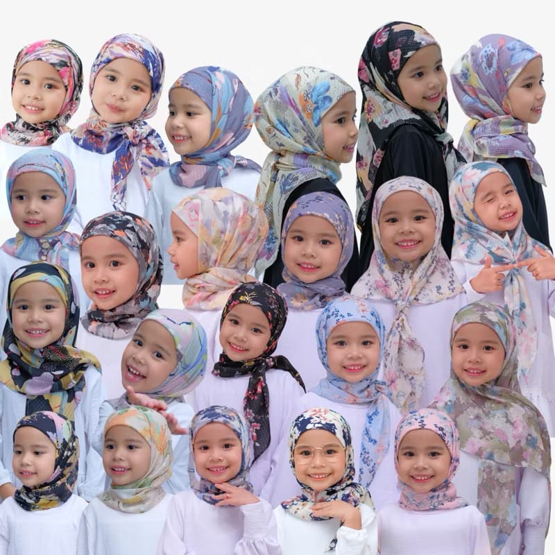 INSTOCK Yazzren - Printed Square with Inner