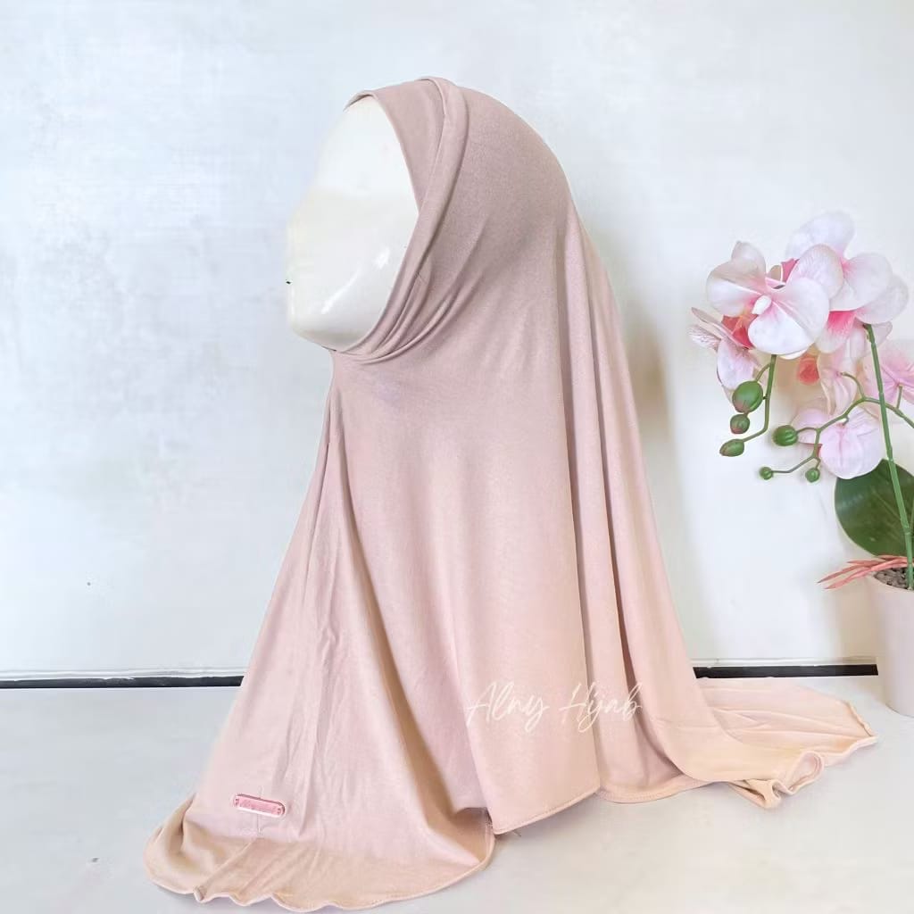 PREORDER Alny - Amora Instan Hijab Oat