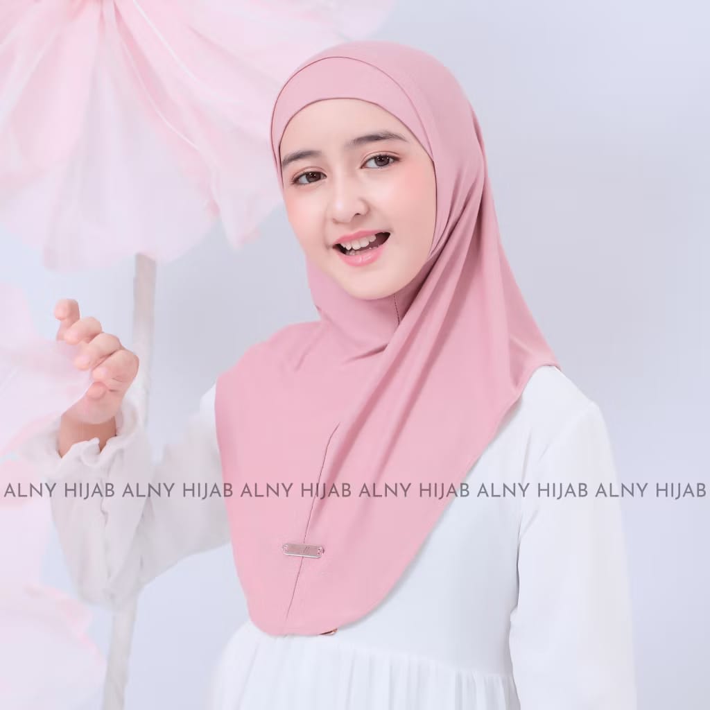 PREORDER Alny - Amora Instan Hijab