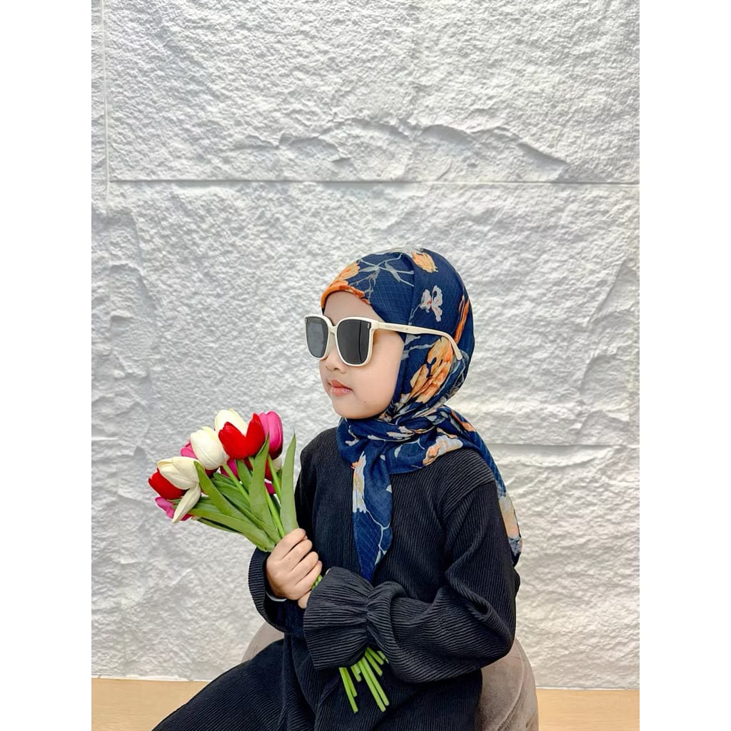 PREORDER Mimmi - Printed Square with Attached Inner (1-6y) Navy